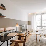 Ducenta - 1 Bedroom And Parking In Alvalade