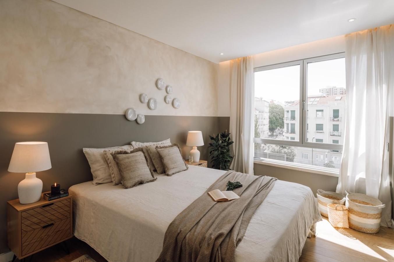 Ducenta - 1 Bedroom And Parking In Alvalade *